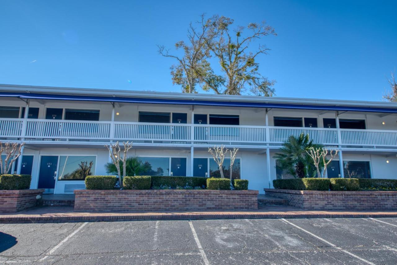 Waterway View Studio 2 W/ Pool, 1 Mile To Wrightsville Beach Wilmington Exteriér fotografie